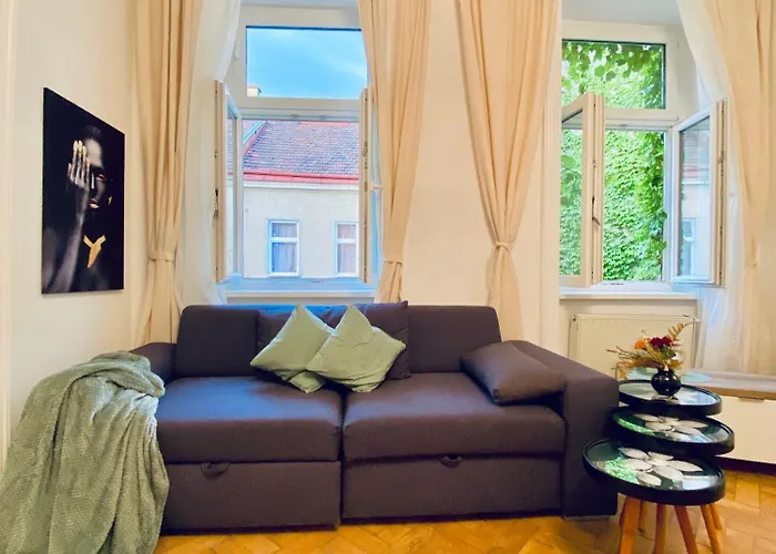 Apartment Comfortable 2br Close To Westbahnhof Vienna