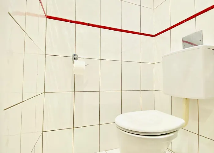Comfortable 2br Close To Westbahnhof Apartment